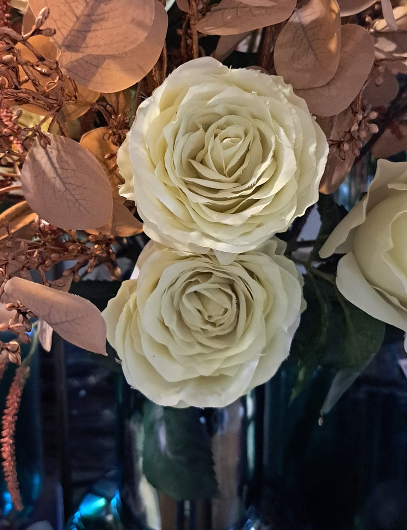 Witte zijden rood